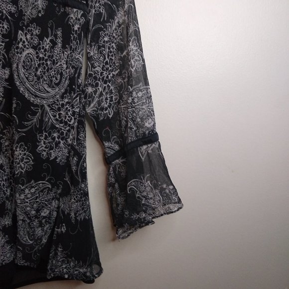 New York City Design Co. women's 100% silk blouse - Picture 4 of 7